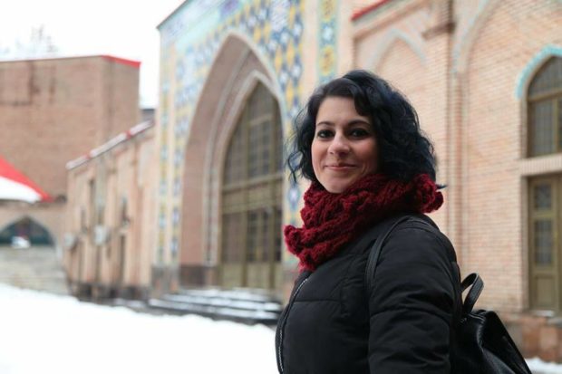 Ester decise di lasciare l’Italia con appena 200 € in tasca. Il suo viaggio l’ha portata a lavorare in Armenia